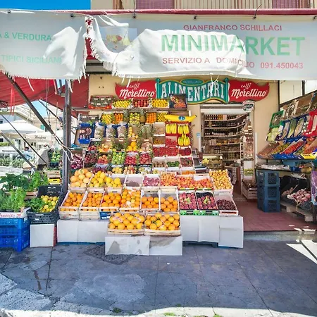 Appartamento Casetta Vista Mare In Piazza A Mondello Palermo